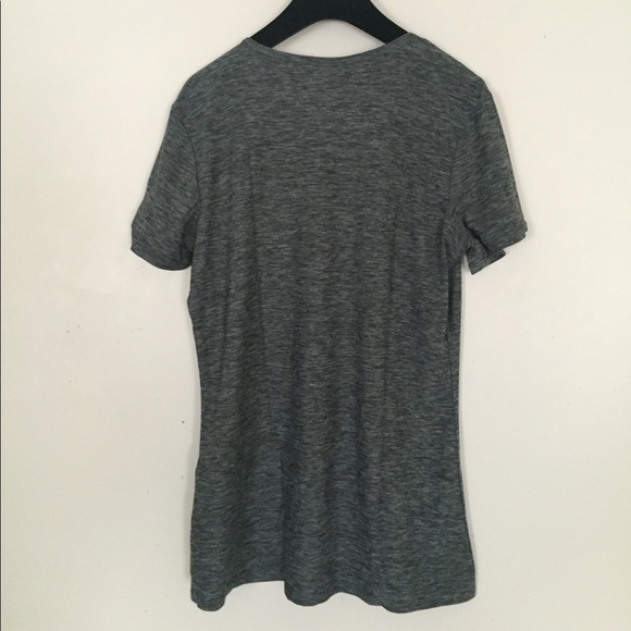 Scoop Neck Workout T-shirt - Picture 5 of 6